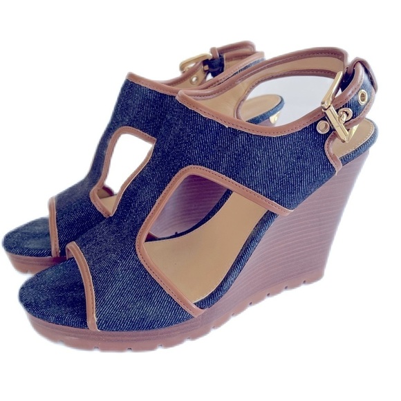 Michael Kors Wedge Sandals 8.5 Denim with Gold Accents - Picture 1 of 7
